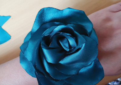 monika-sz-couture-creation-manchette-fleur-1